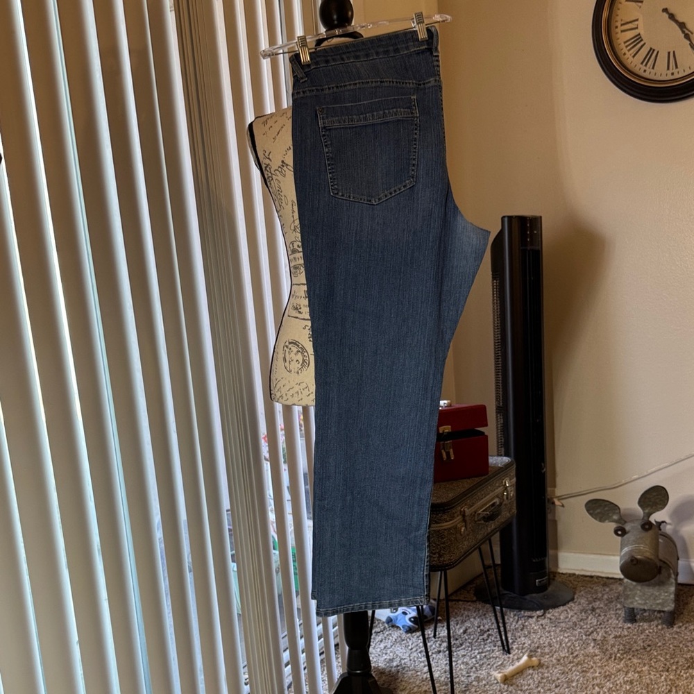 Pure Energy Denim Jeans in Medium Blue